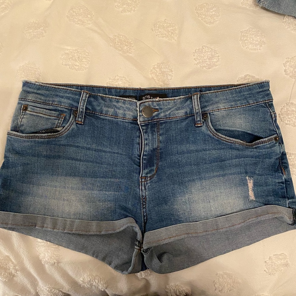great condition STS Blue jean shorts